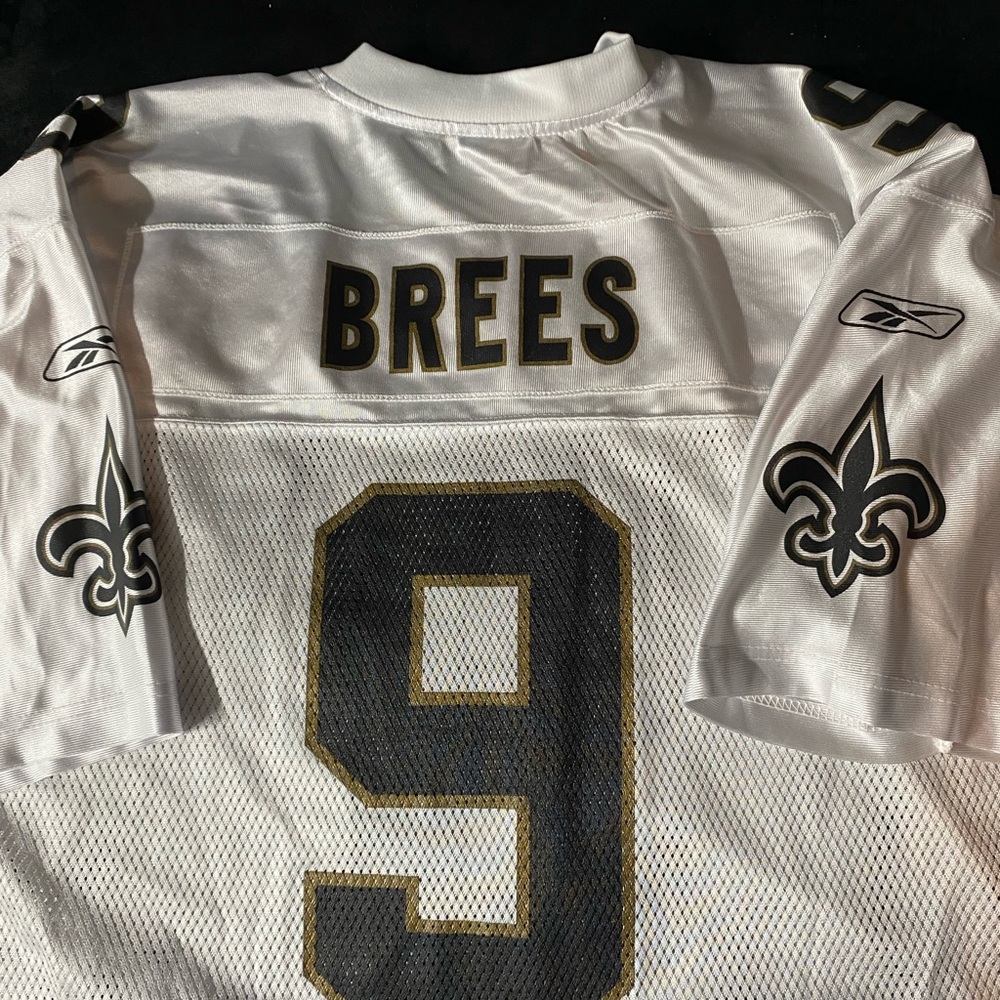 Reebok White and Black Jersey